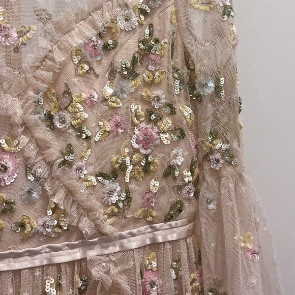 Needle and Thread Shimmer Ditsy Floral Maxi Dress size 6 - Picture 4 of 5